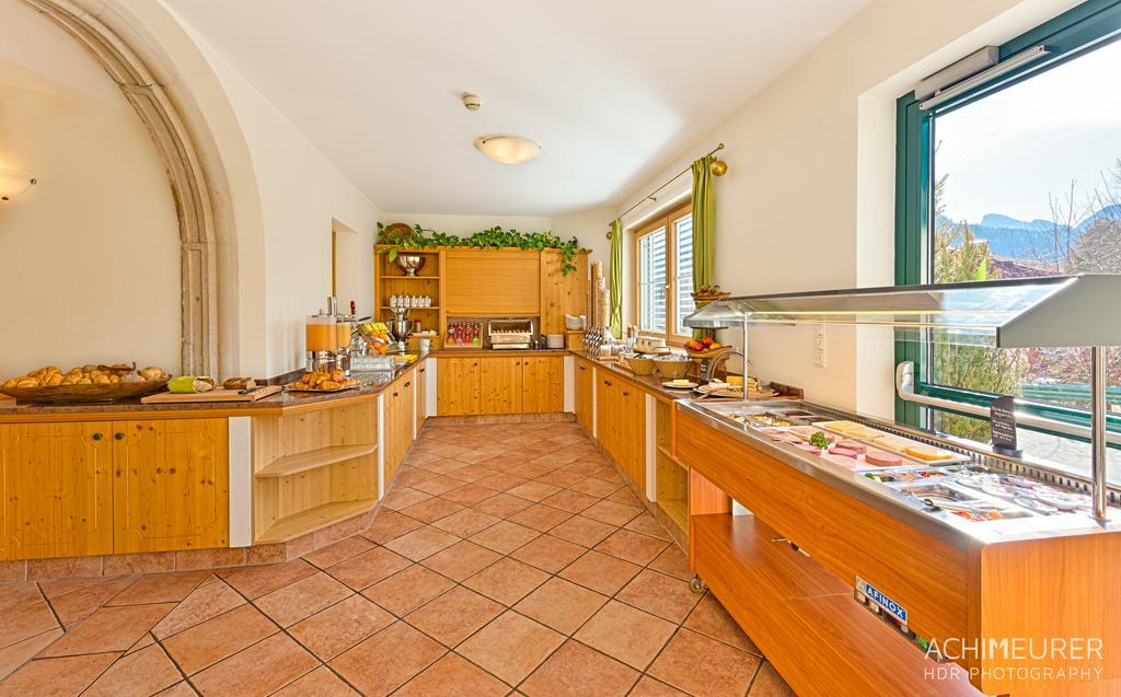 Landhotel Kirchenwirt Unken Extérieur photo