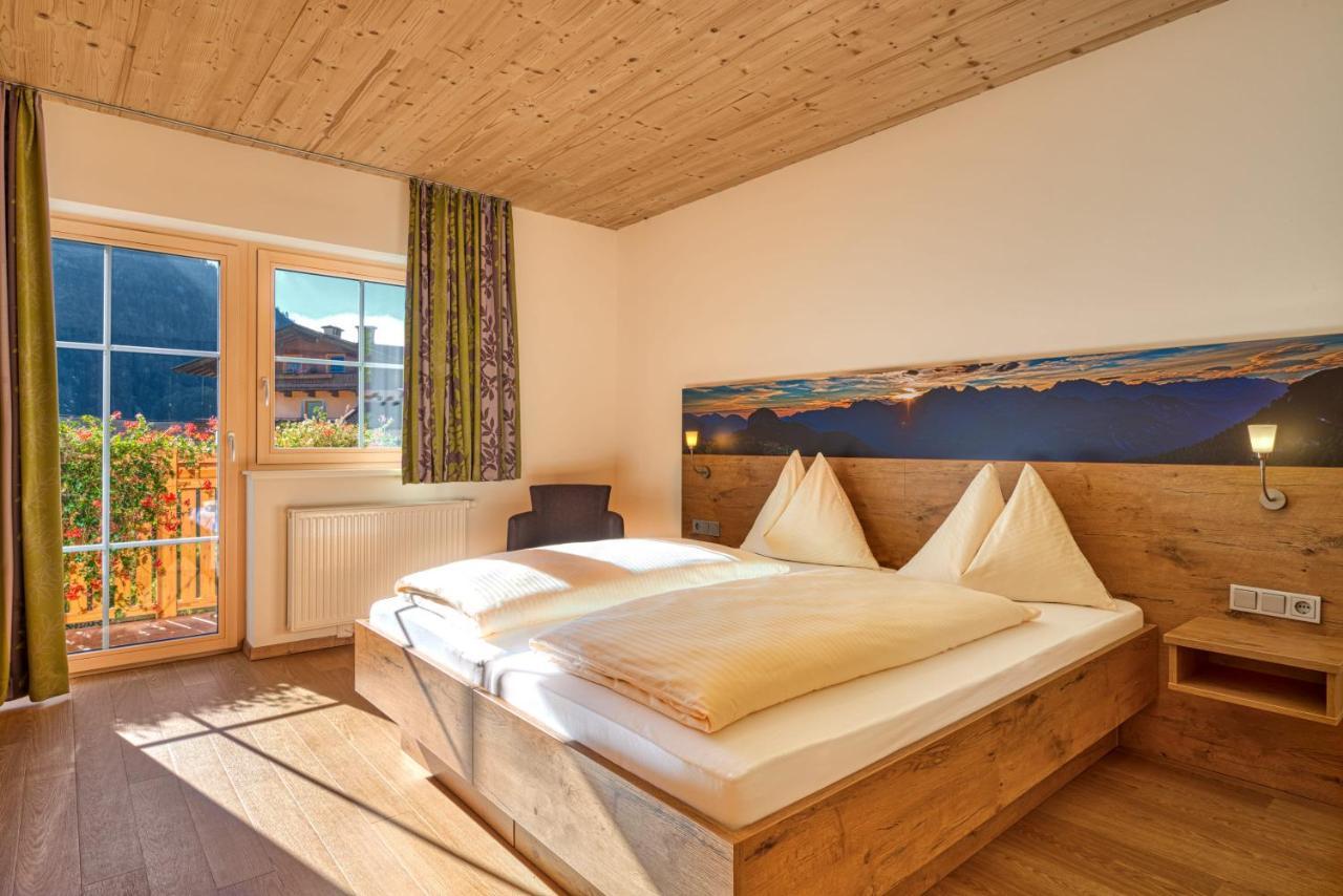 Landhotel Kirchenwirt Unken Extérieur photo